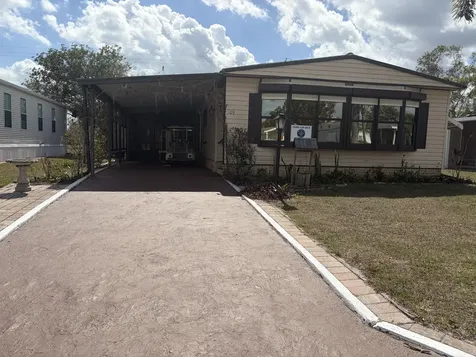 109 E East Caribbean Port Saint Lucie FL 34952