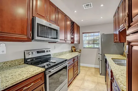 1734 Lakefront Boulevard Fort Pierce FL 34982