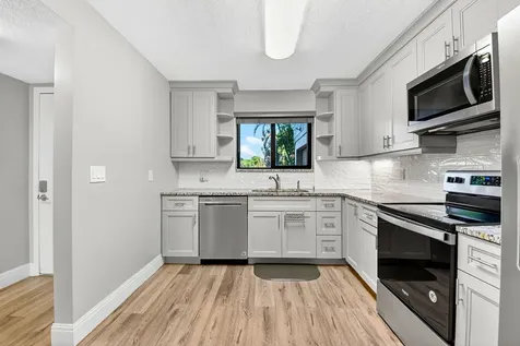7770 Tahiti Lane Lake Worth FL 33467