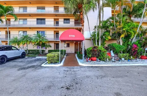 7770 Tahiti Lane Lake Worth FL 33467
