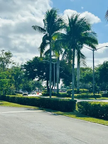 137 Bedford F West Palm Beach FL 33417