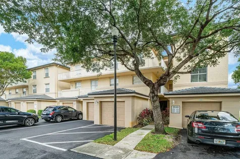 2040 Greenview Shores Boulevard Wellington FL 33414