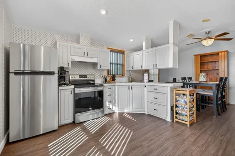 11055 Se Federal Highway Hobe Sound FL 33455