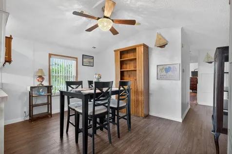 11055 Se Federal Highway Hobe Sound FL 33455