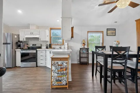 11055 Se Federal Highway Hobe Sound FL 33455