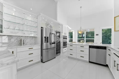 1290 Manor Court Weston FL 33326