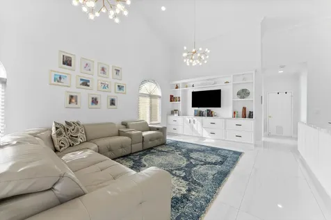 1290 Manor Court Weston FL 33326