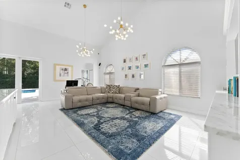 1290 Manor Court Weston FL 33326
