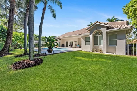 1290 Manor Court Weston FL 33326
