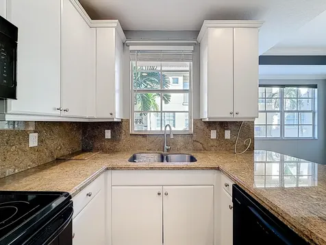 2724 Ravella Way Palm Beach Gardens FL 33410