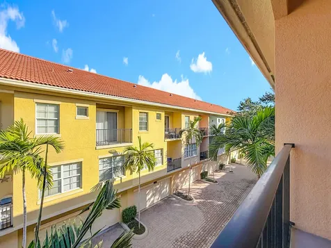 2724 Ravella Way Palm Beach Gardens FL 33410