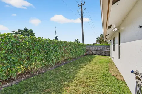 22473 Martella Avenue Boca Raton FL 33433