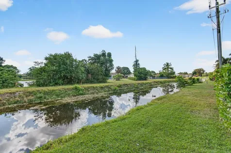 22473 Martella Avenue Boca Raton FL 33433