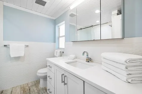 226 NE 5th Terrace Delray Beach FL 33483