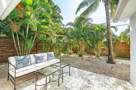 226 NE 5th Terrace Delray Beach FL 33483