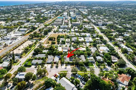 226 NE 5th Terrace Delray Beach FL 33483