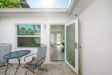 226 NE 5th Terrace Delray Beach FL 33483