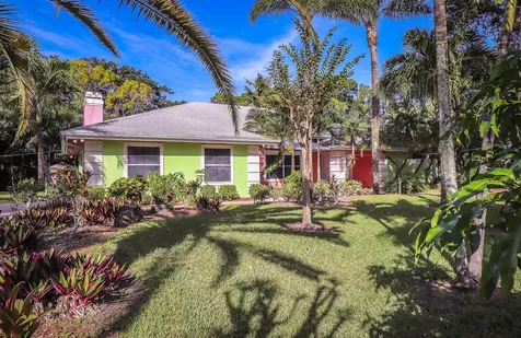 6599 140th Lane Palm Beach Gardens FL 33418