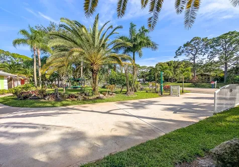 6599 140th Lane Palm Beach Gardens FL 33418