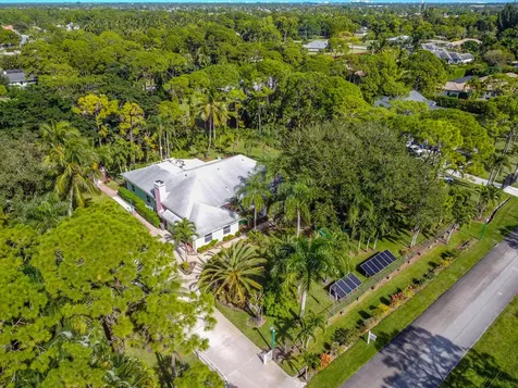 6599 140th Lane Palm Beach Gardens FL 33418