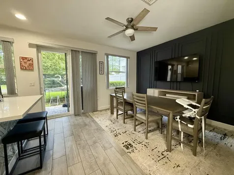4906 Nw 48th Terrace Tamarac FL 33319
