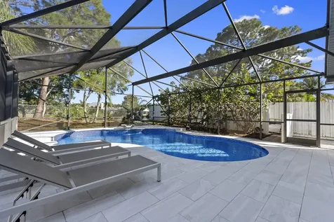 2471 Se Leithgow Street Port Saint Lucie FL 34952