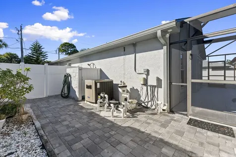 2471 Se Leithgow Street Port Saint Lucie FL 34952