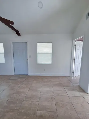 908 W 5th Street Riviera Beach FL 33404