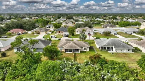 3837 Sw Daisy Street Port Saint Lucie FL 34953