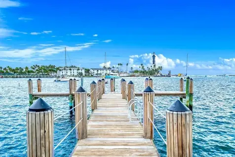 2508 Bay Drive Pompano Beach FL 33062