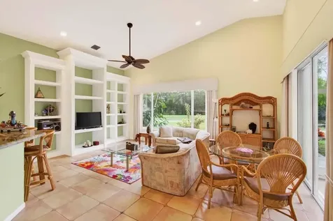 6807 W Liseron Boynton Beach FL 33437