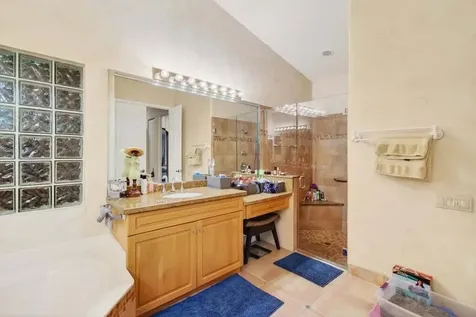 6807 W Liseron Boynton Beach FL 33437