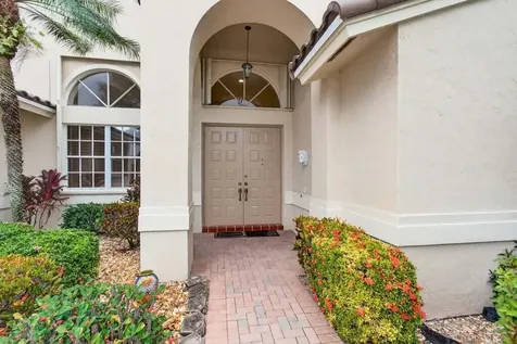 6807 W Liseron Boynton Beach FL 33437