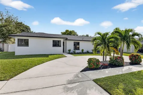 10151 Windtree Lane Boca Raton FL 33428