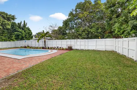 10151 Windtree Lane Boca Raton FL 33428