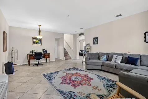 6720 Osage Circle Greenacres FL 33413