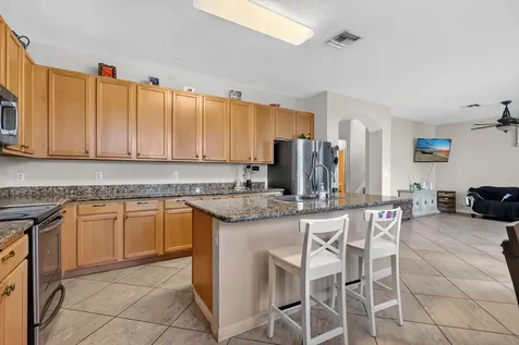 6720 Osage Circle Greenacres FL 33413