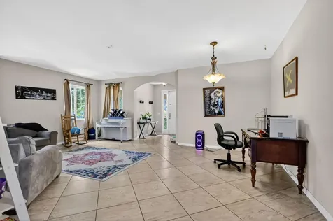6720 Osage Circle Greenacres FL 33413