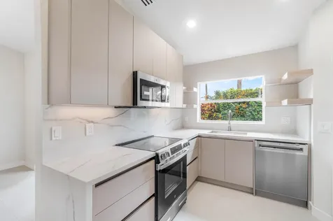 6170 Lake Hibiscus Drive Delray Beach FL 33484