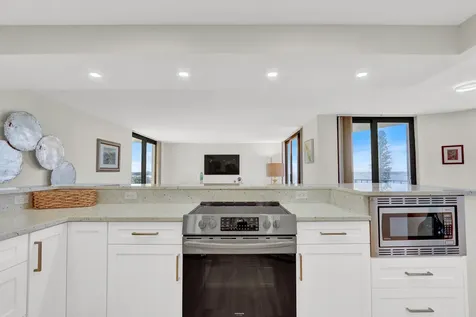 5420 N Ocean Drive Singer Island FL 33404