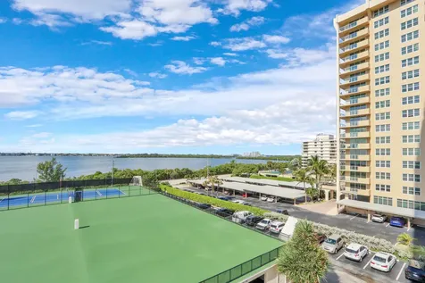 5420 N Ocean Drive Singer Island FL 33404