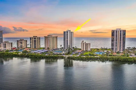 5420 N Ocean Drive Singer Island FL 33404