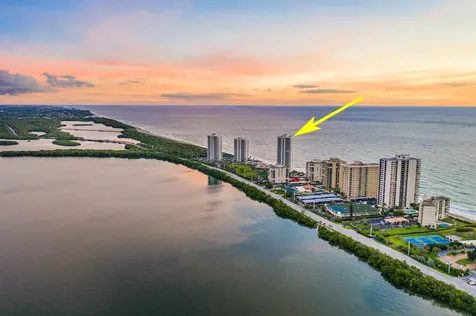 5420 N Ocean Drive Singer Island FL 33404