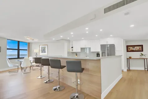 5420 N Ocean Drive Singer Island FL 33404