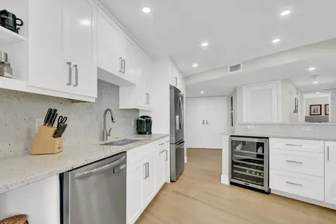 5420 N Ocean Drive Singer Island FL 33404