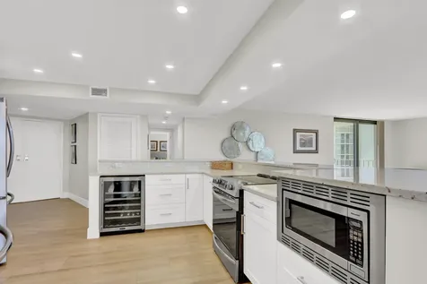 5420 N Ocean Drive Singer Island FL 33404