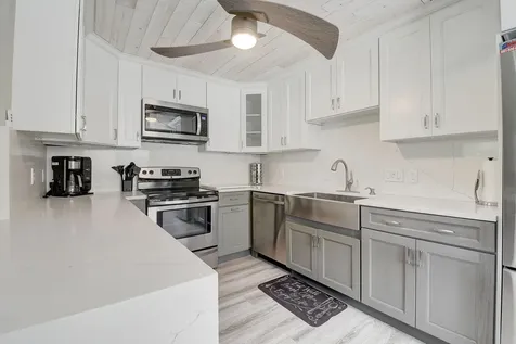 151 Saxony D Delray Beach FL 33446