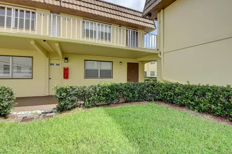 151 Saxony D Delray Beach FL 33446