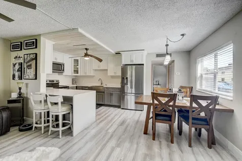 151 Saxony D Delray Beach FL 33446