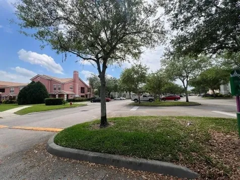 132 Sw Peacock Boulevard Port Saint Lucie FL 34986